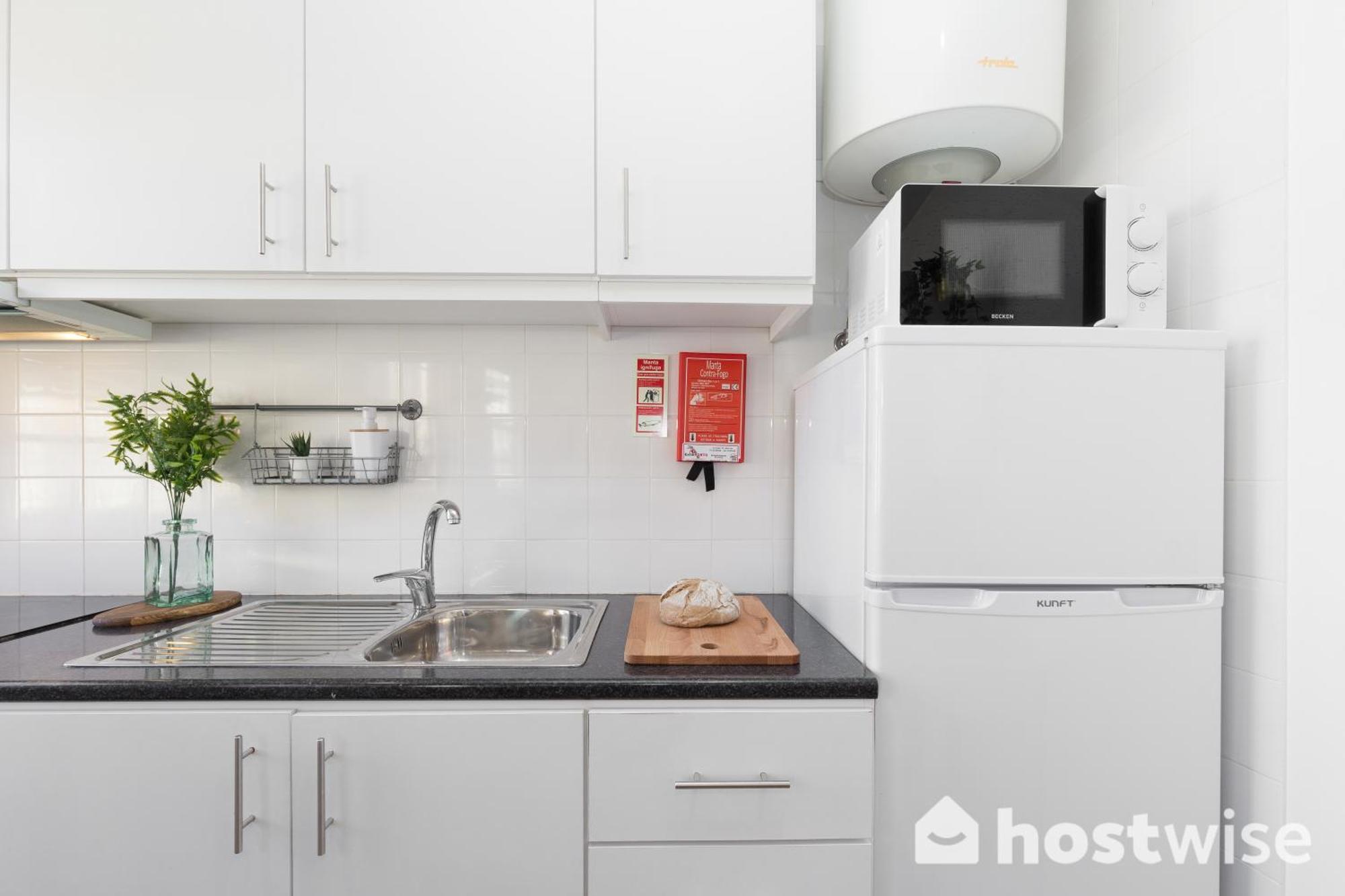 Host Wise - Colorful Fresh Flats - Batalha Apartment Porto Room photo
